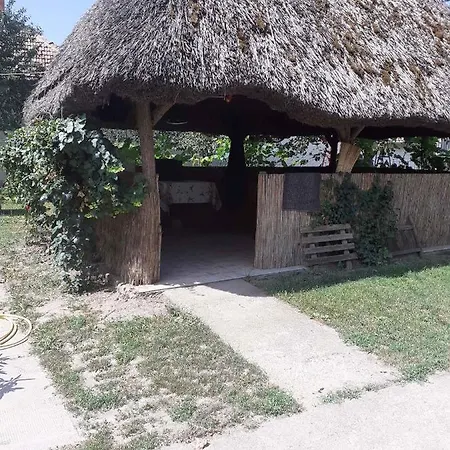 Casa vacanze Holiday Abadszalok/theiss-see 20563 *